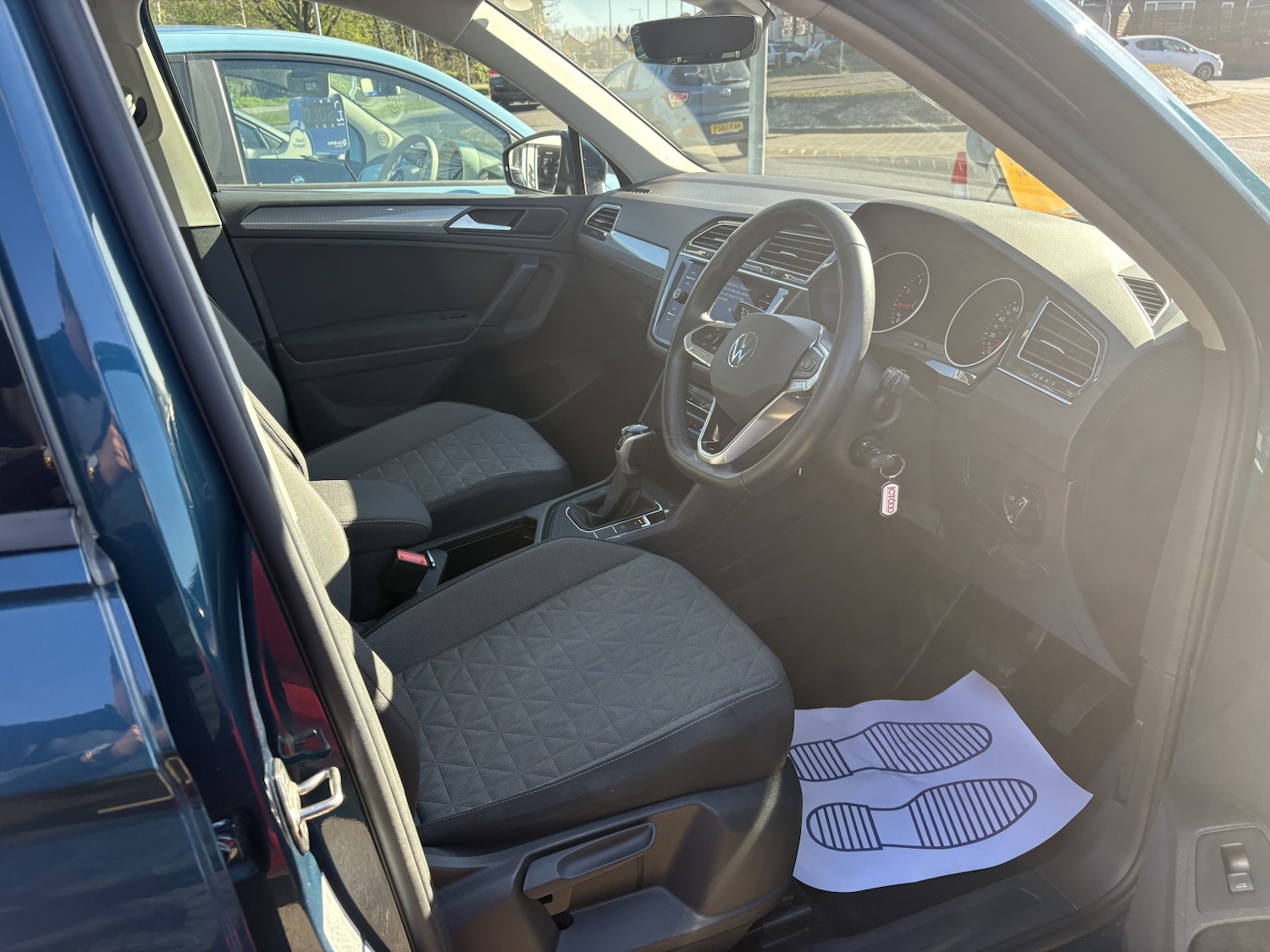 Used Volkswagen Tiguan 2021 for sale - 77921397: Photo 32