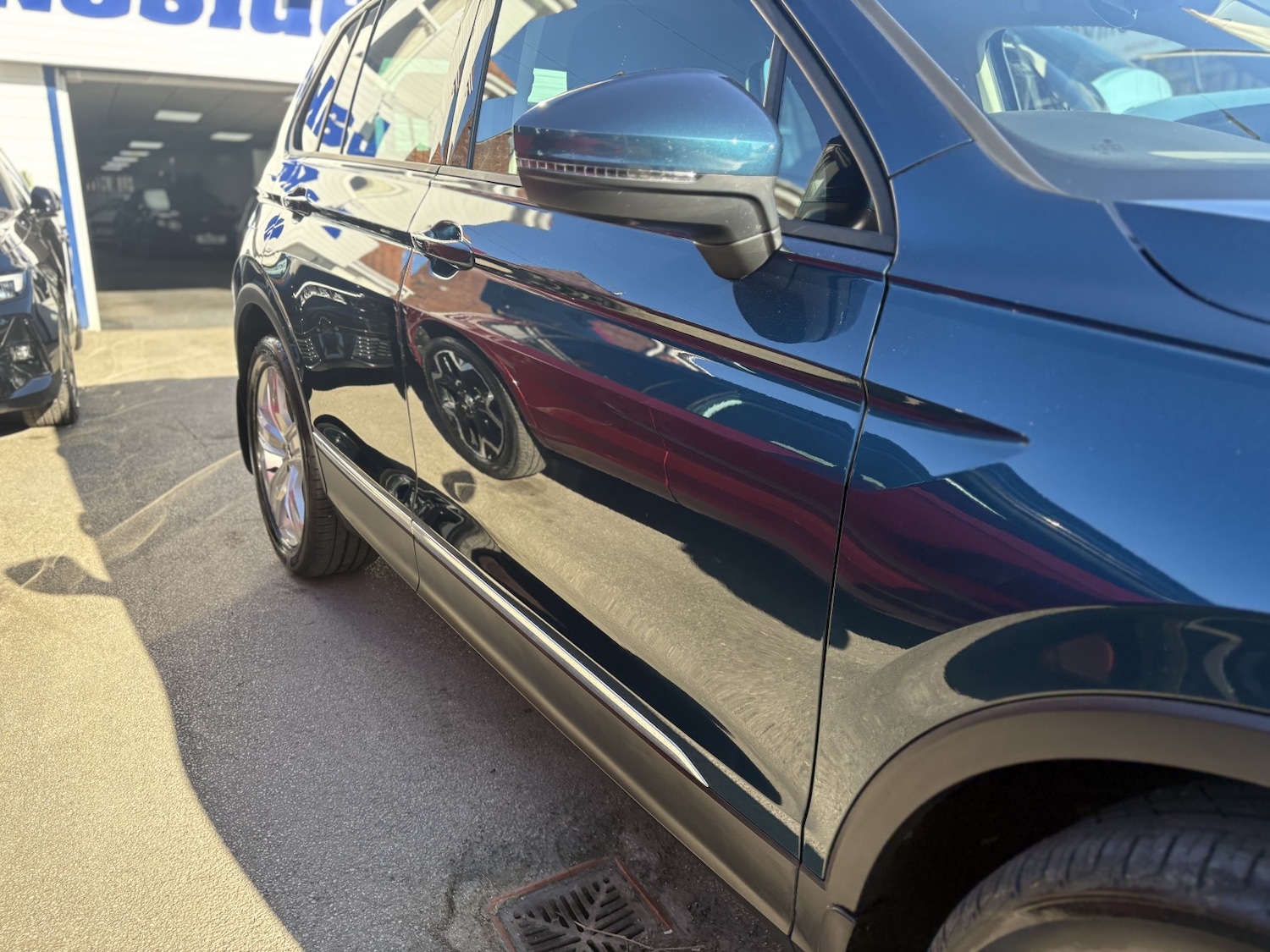 Used Volkswagen Tiguan 2021 for sale - 77921397: Photo 44