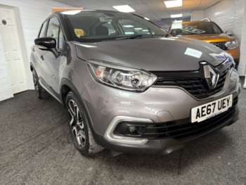 Used Renault Captur 2017 for sale - 74571526: Photo