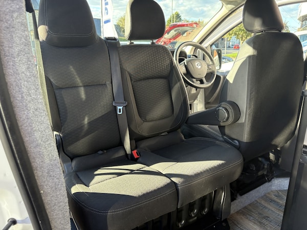 Used Vauxhall Vivaro 2018 for sale - 76186791: Photo 10