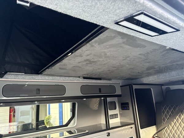 Used Vauxhall Vivaro 2018 for sale - 76186791: Photo 5