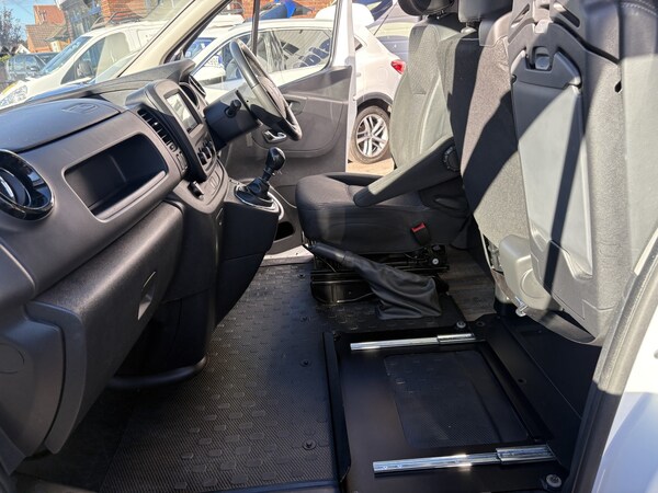 Used Vauxhall Vivaro 2018 for sale - 76186791: Photo 8