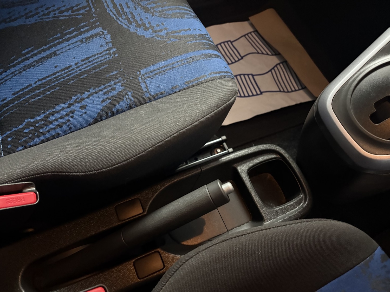 Used Vauxhall Agila 2013 for sale - 77478167: Photo 32