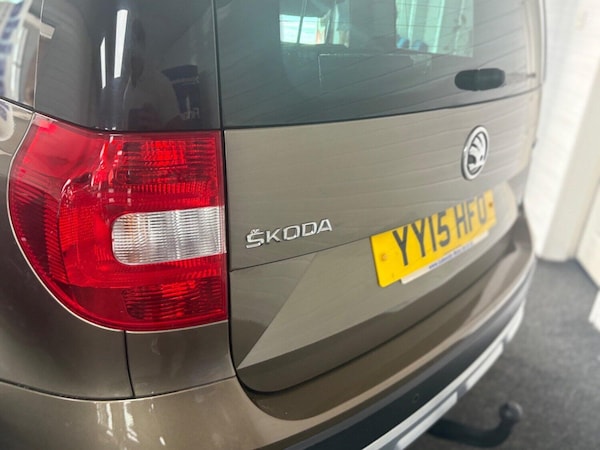 Used Skoda Yeti 2015 for sale - 75608192: Photo 17