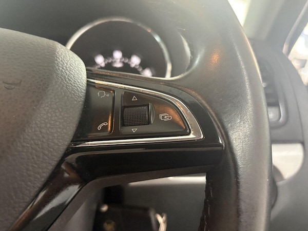 Used Skoda Yeti 2015 for sale - 75608192: Photo 32