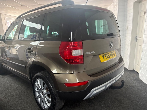 Used Skoda Yeti 2015 for sale - 75608192: Photo 3