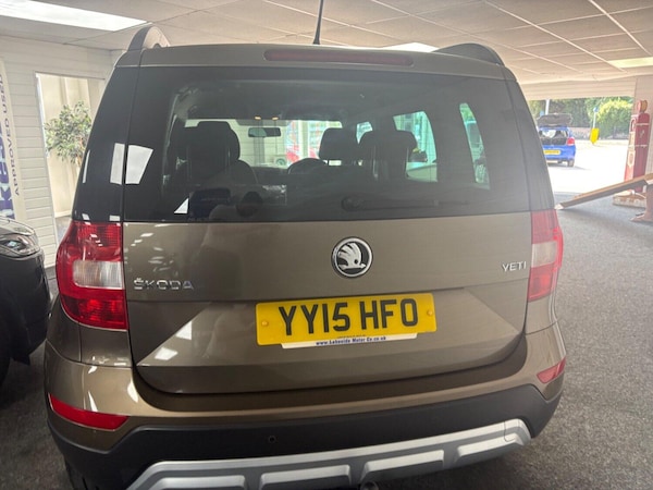 Used Skoda Yeti 2015 for sale - 75608192: Photo 6