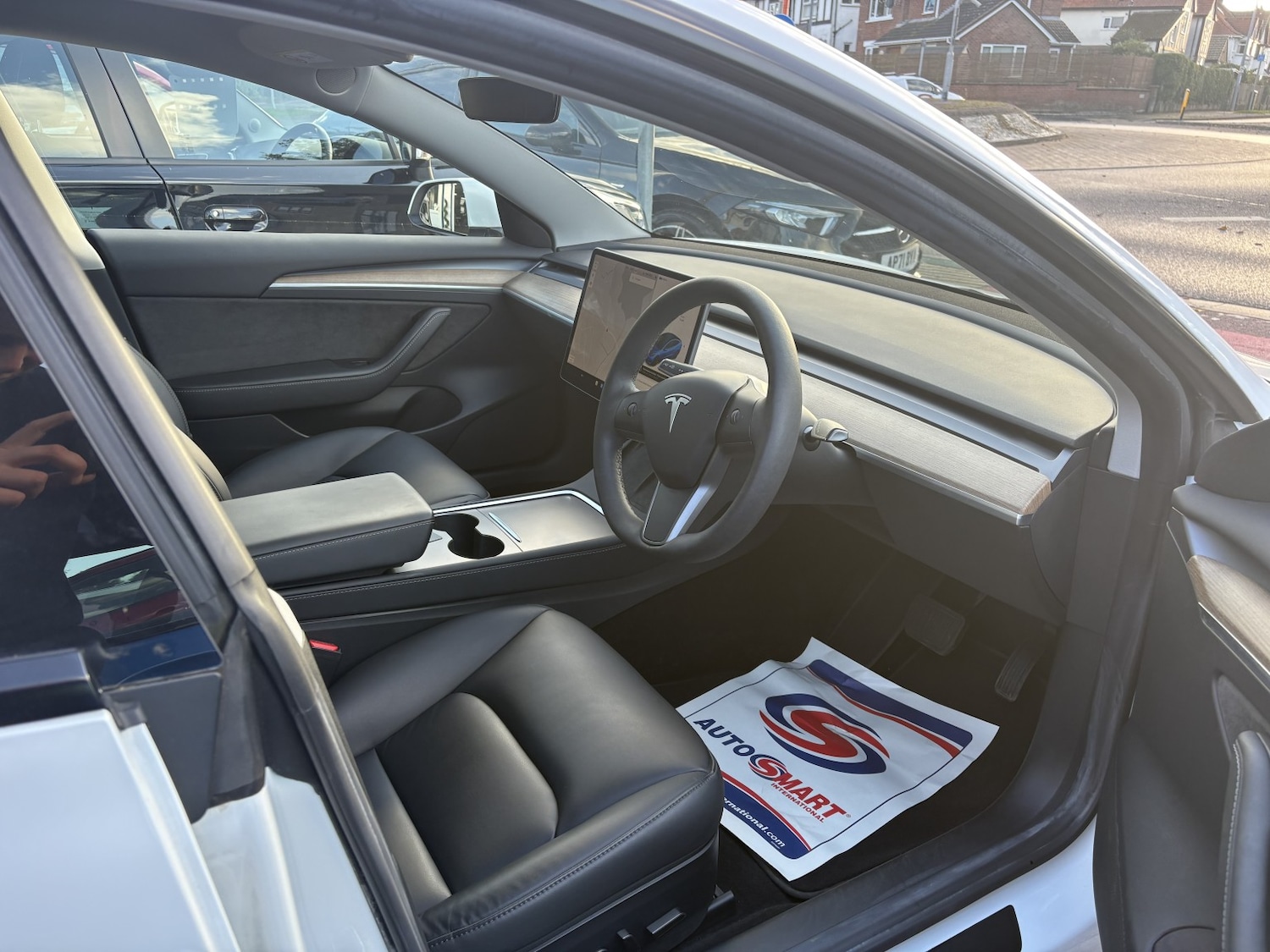 Used Tesla Model 3 2021 for sale - 76830415: Photo 4