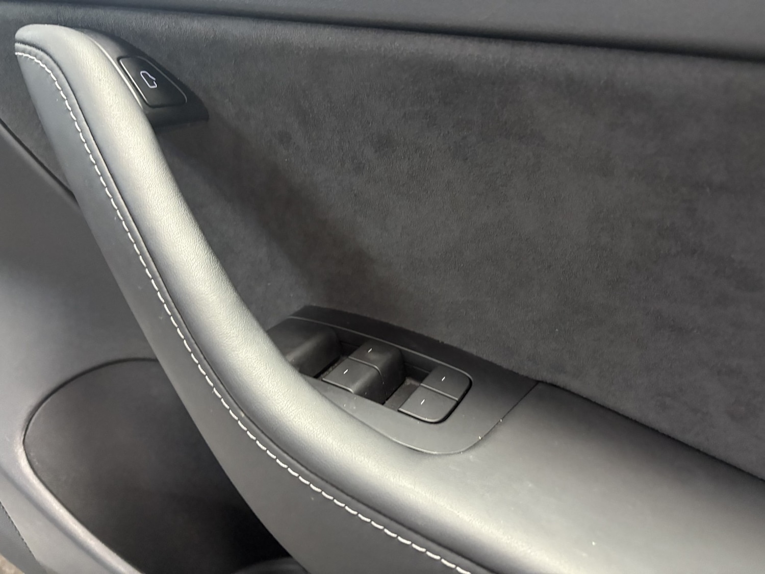 Used Tesla Model 3 2021 for sale - 76830415: Photo 40