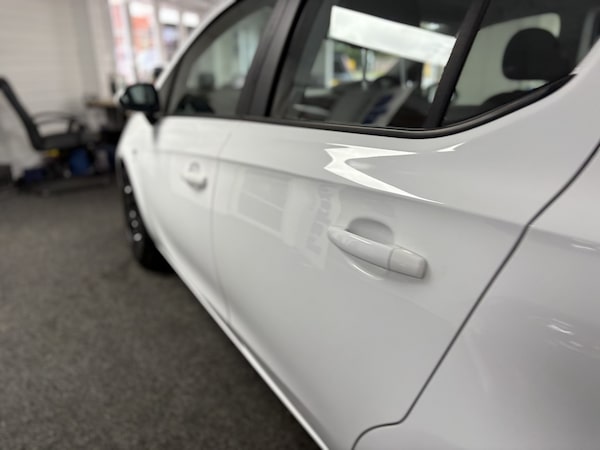 Used Vauxhall Corsa 2015 for sale - 76273312: Photo 19