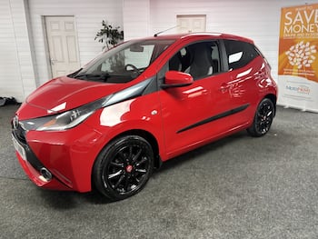 Used Toyota AYGO 2017 for sale - 79552038: Photo