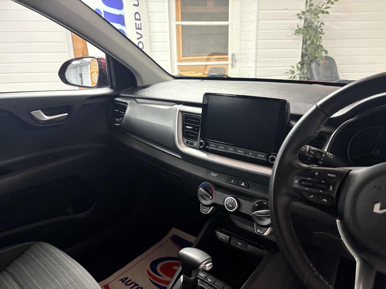 Used Kia Stonic 2022 for sale - 76699284: Photo 25