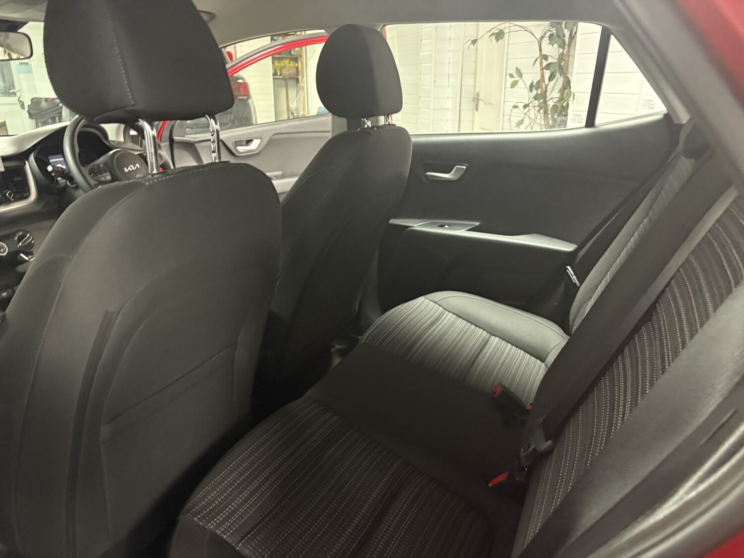 Used Kia Stonic 2022 for sale - 76699284: Photo 28