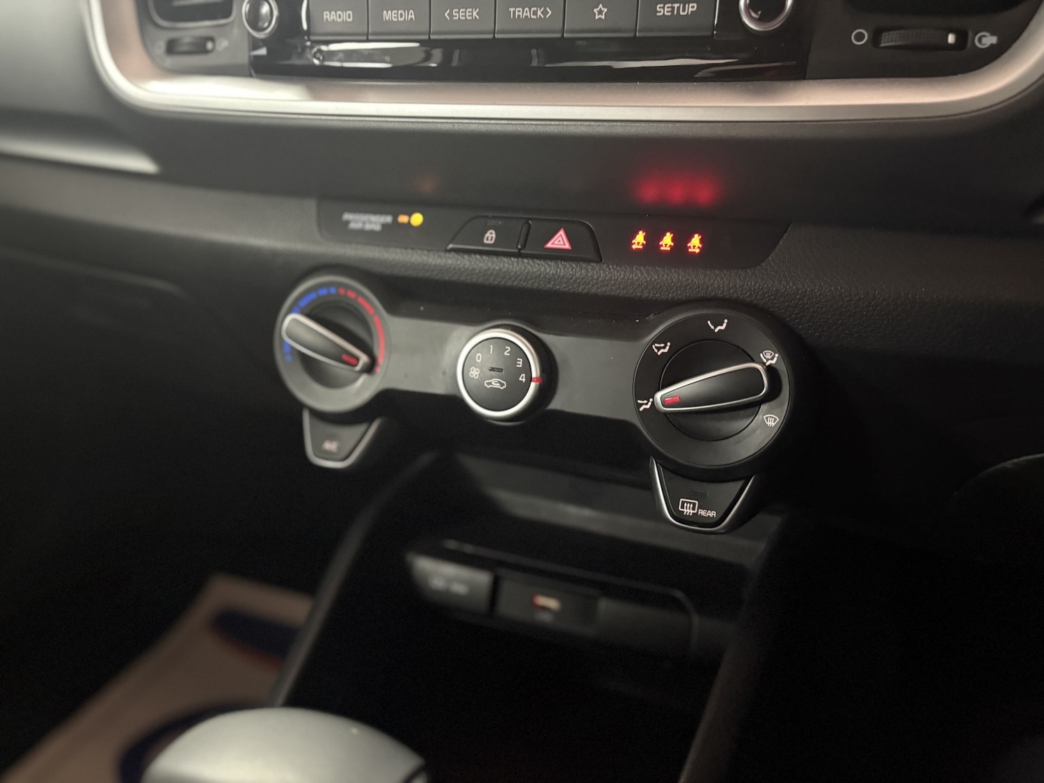 Used Kia Stonic 2022 for sale - 76699284: Photo 31