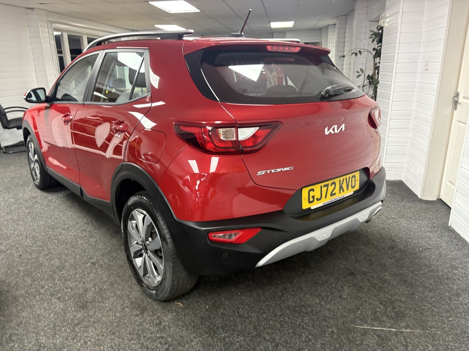 Used Kia Stonic 2022 for sale - 76699284: Photo 6