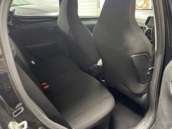 Used Peugeot 108 2018 for sale - 76149243: Photo 27