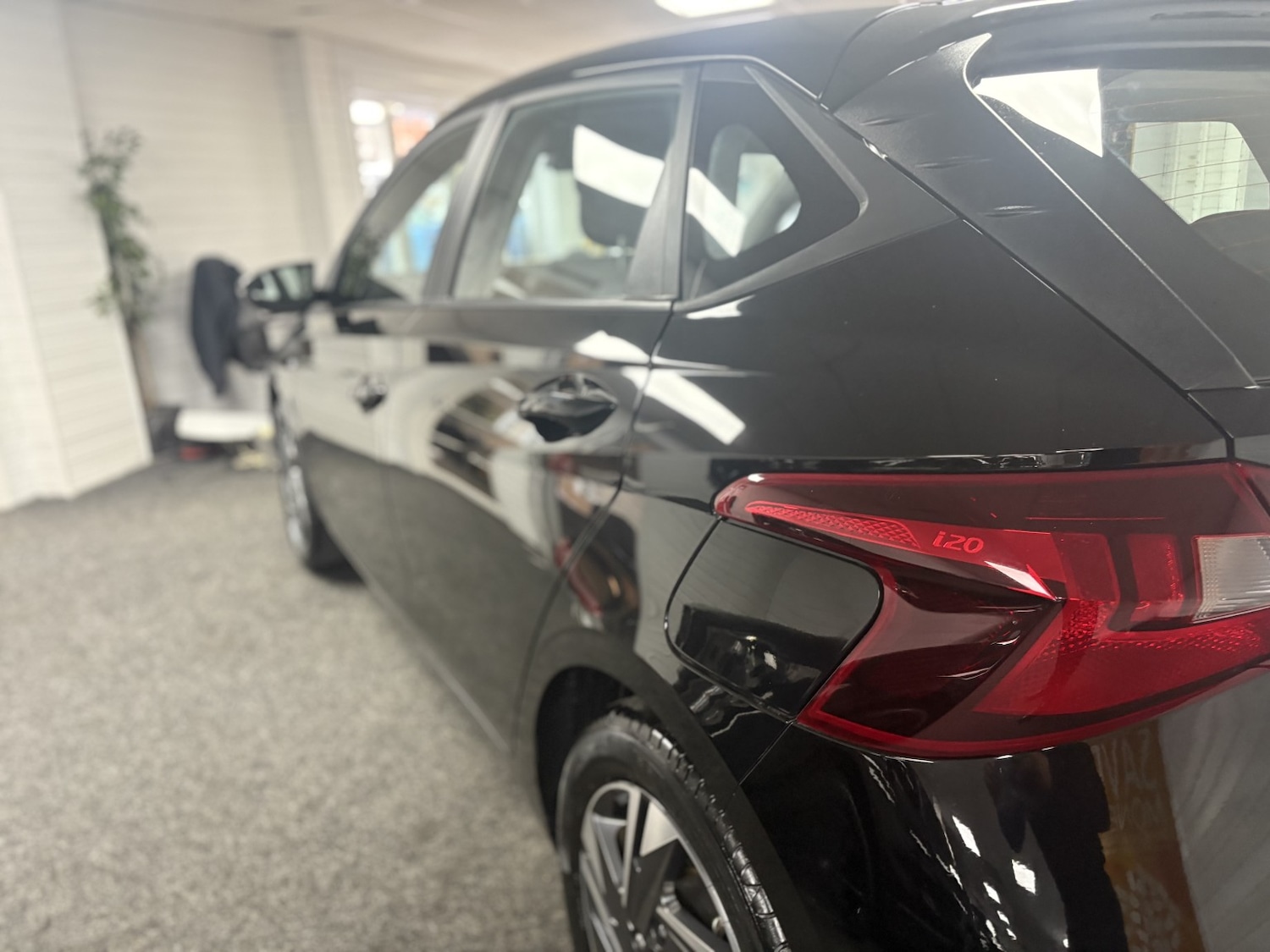 Used Hyundai i20 2023 for sale - 76471136: Photo 17