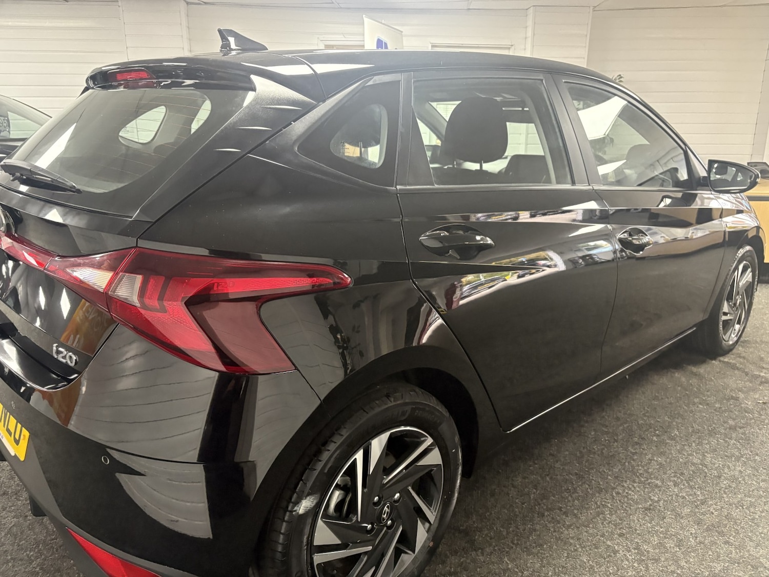 Used Hyundai i20 2023 for sale - 76471136: Photo 7