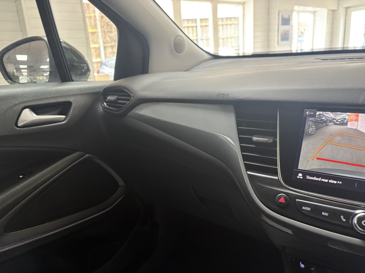 Used Vauxhall Crossland 2024 for sale - 78077855: Photo 31