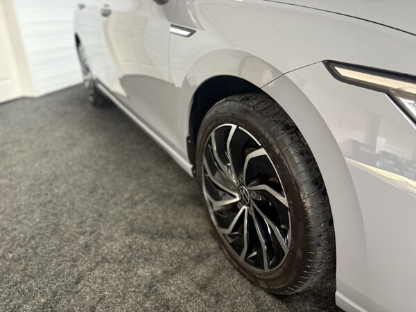 Used Volkswagen Golf 2023 for sale - 76225325: Photo 15