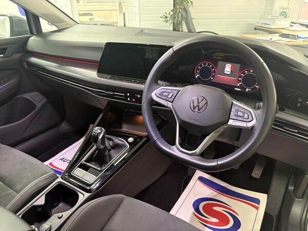 Used Volkswagen Golf 2023 for sale - 76225325: Photo 33