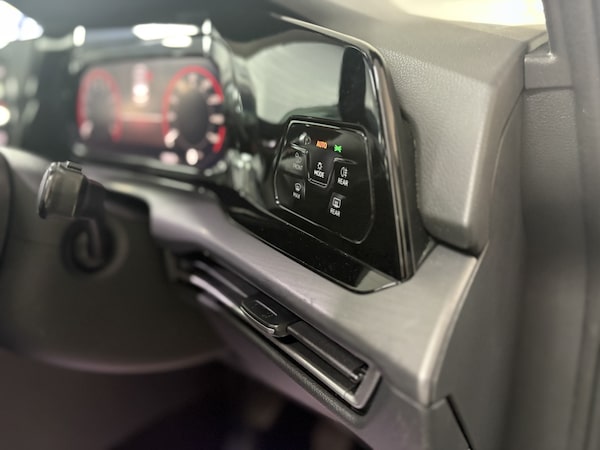 Used Volkswagen Golf 2023 for sale - 76225325: Photo 43