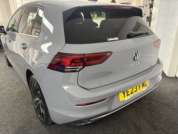 Used Volkswagen Golf 2023 for sale - 76225325: Photo 8