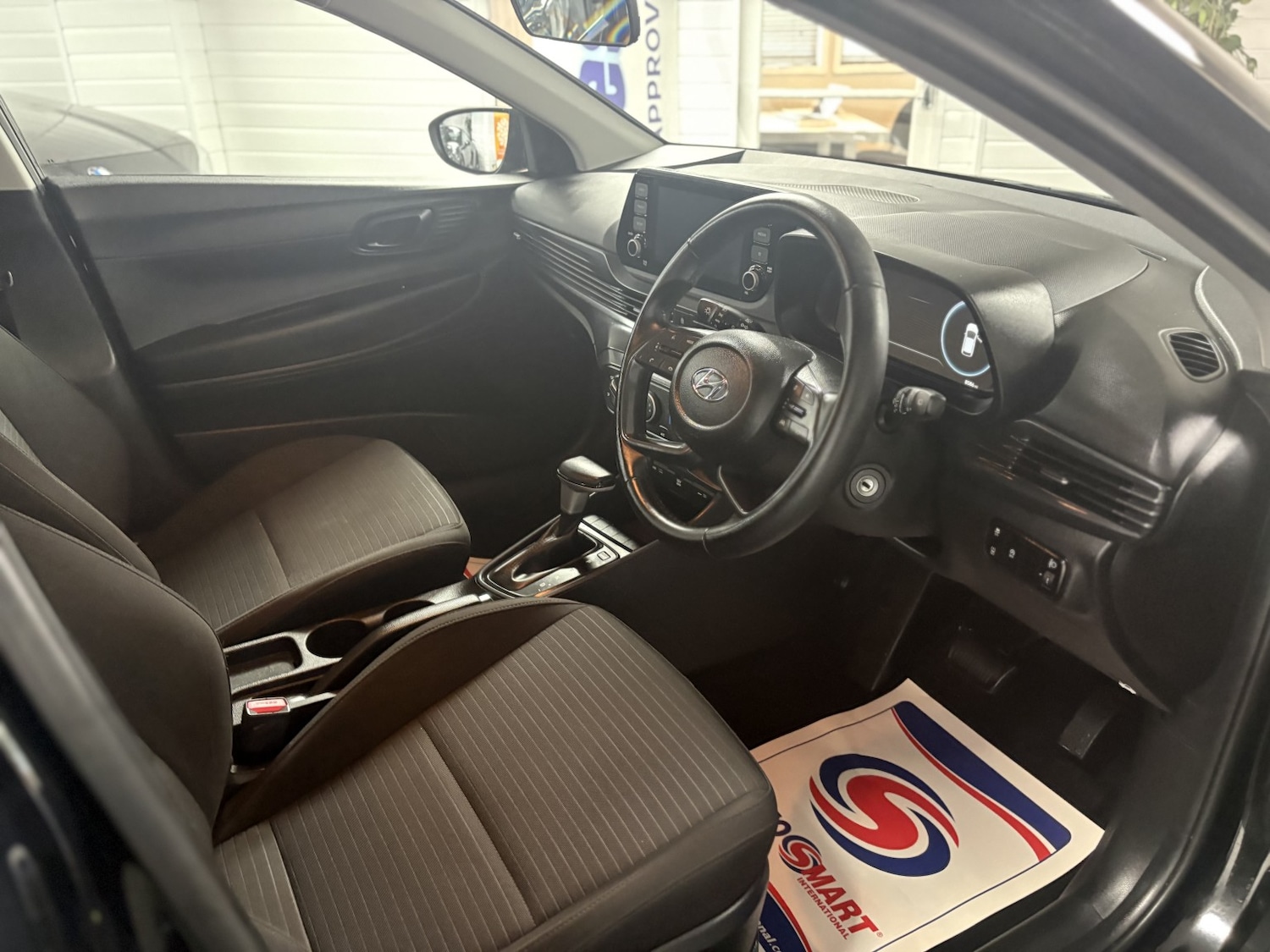 Used Hyundai i20 2023 for sale - 77548359: Photo 24