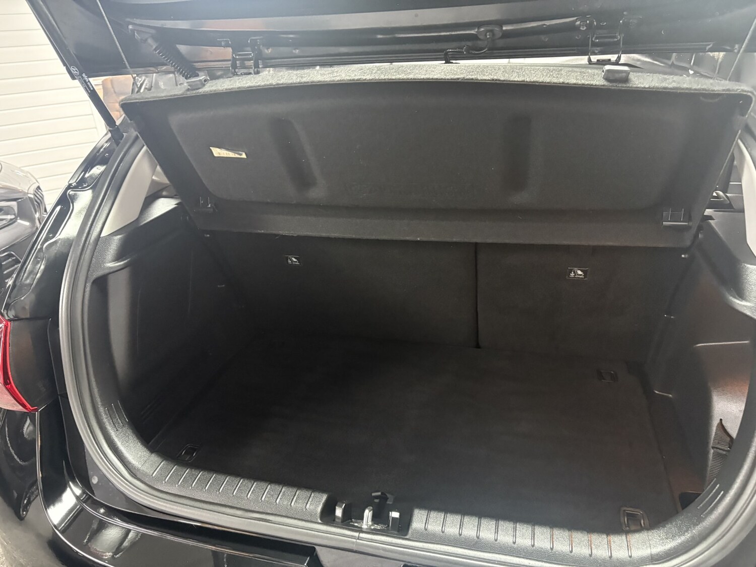 Used Hyundai i20 2023 for sale - 77548359: Photo 28