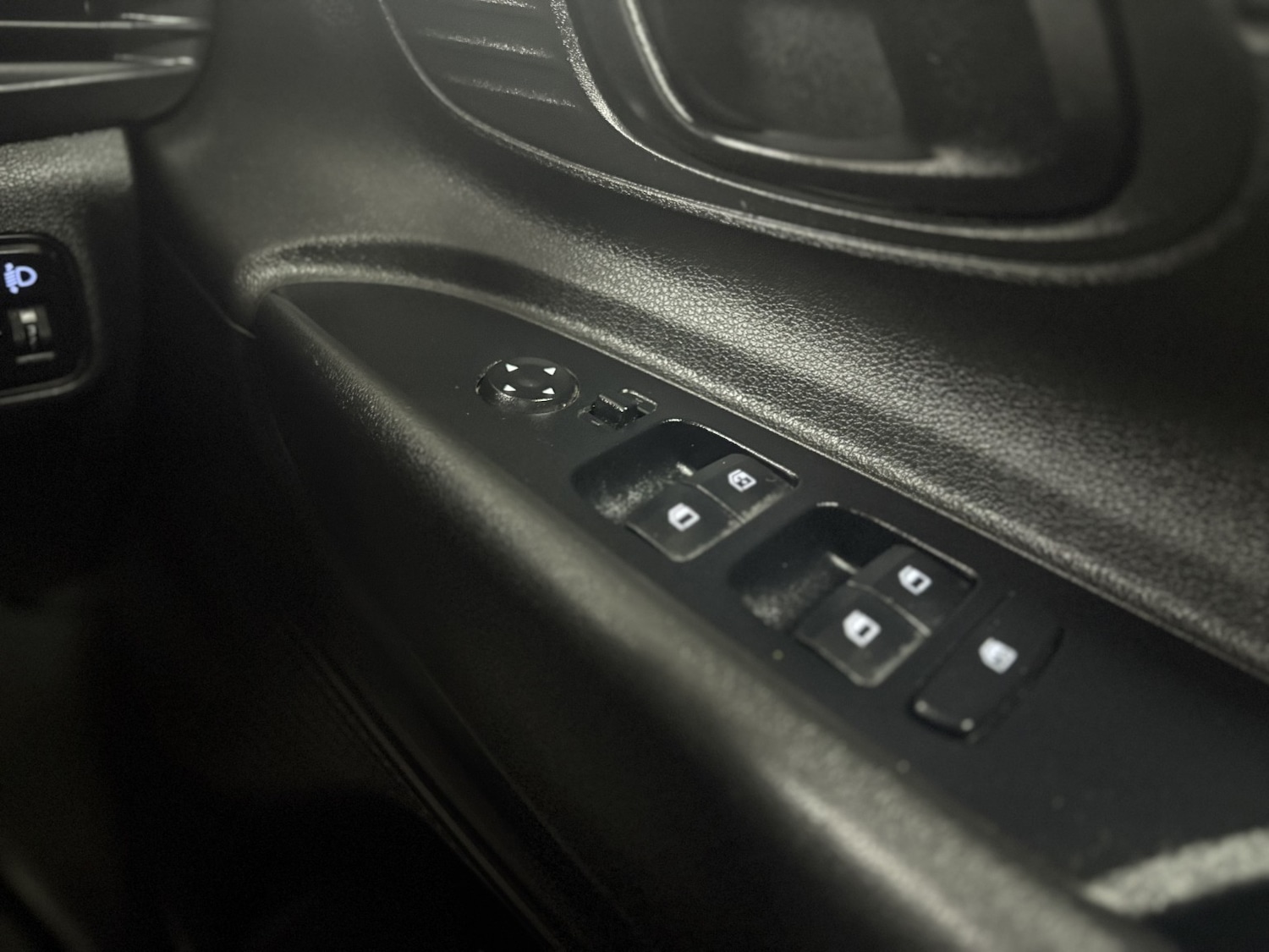 Used Hyundai i20 2023 for sale - 77548359: Photo 32