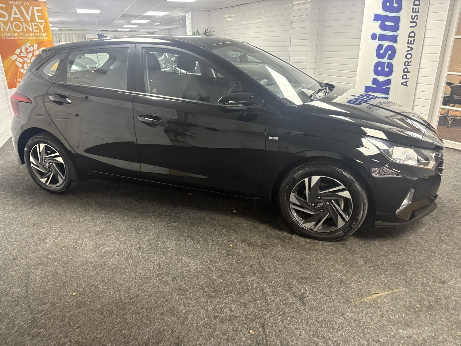 Used Hyundai i20 2023 for sale - 77548359: Photo 8
