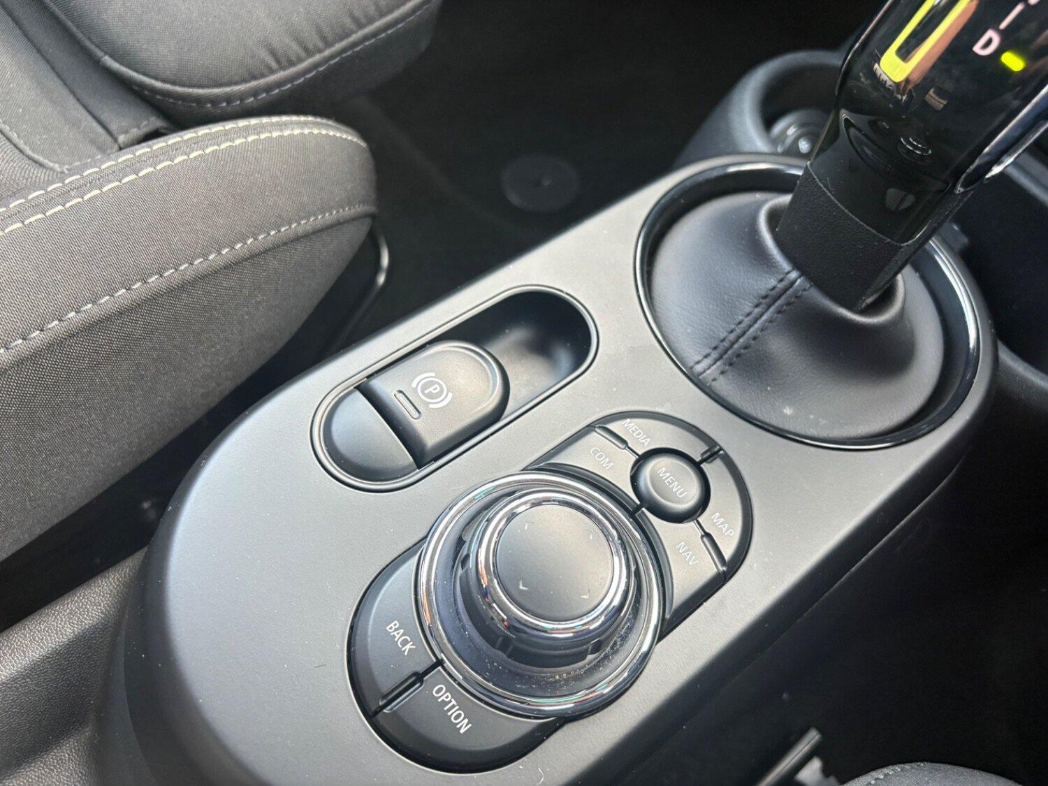 Used MINI Hatch 2021 for sale - 77398402: Photo 24