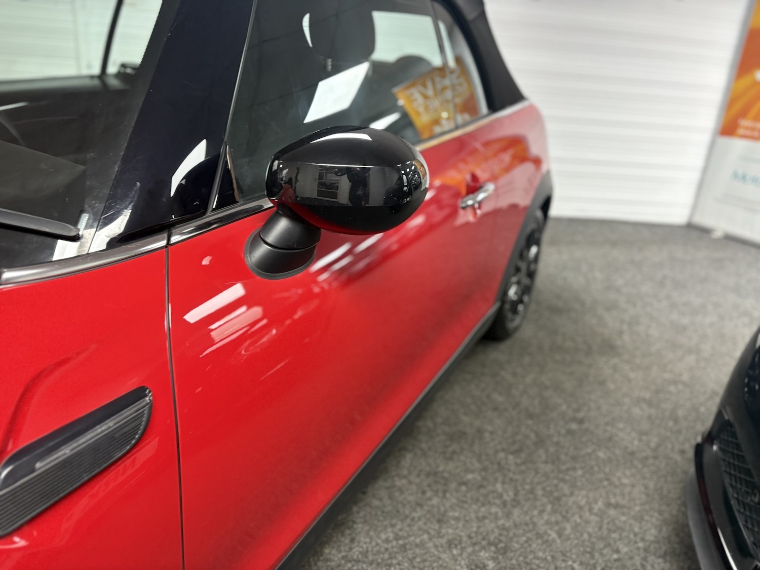 Used MINI Convertible 2023 for sale - 77548211: Photo 22