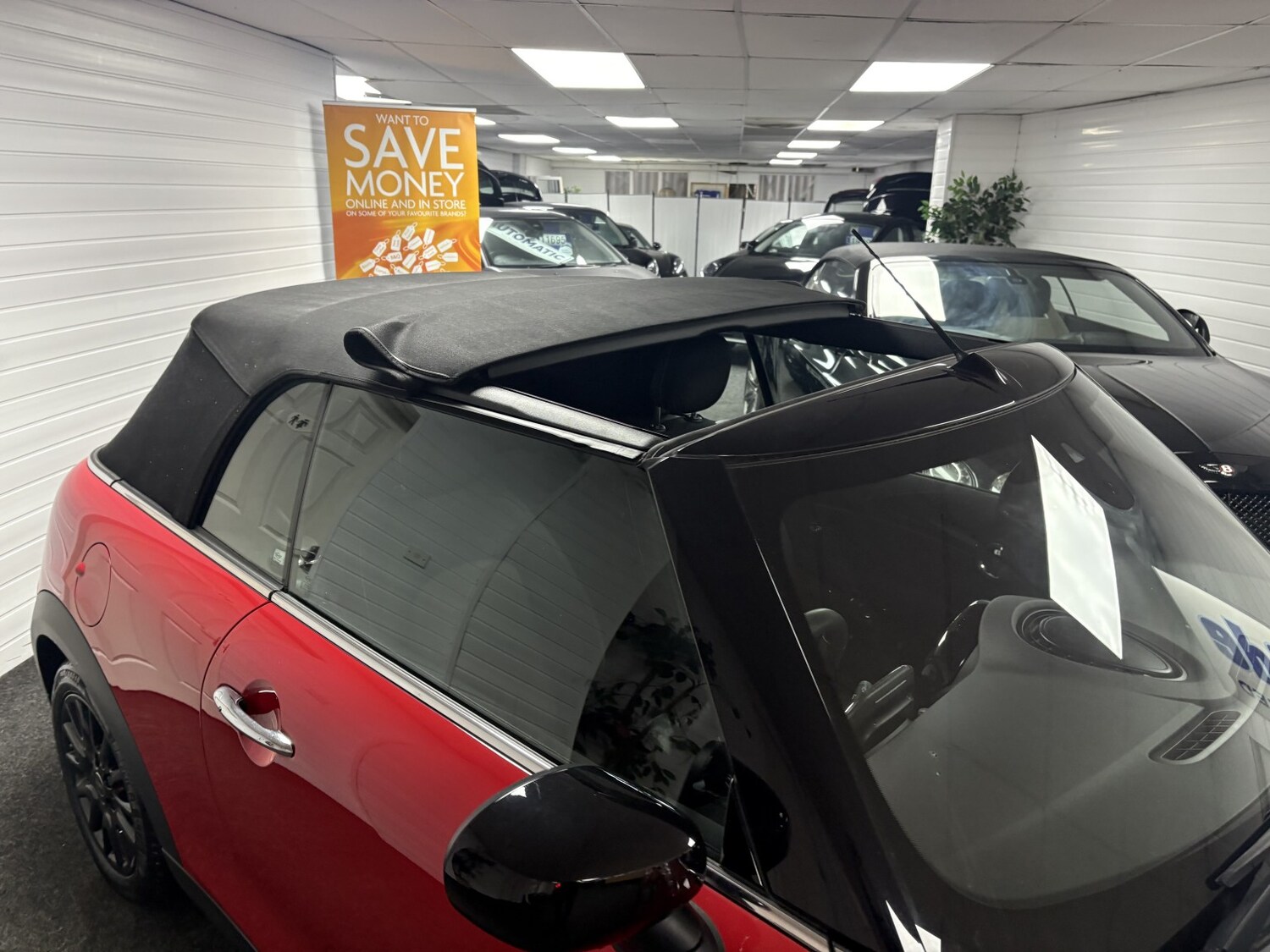 Used MINI Convertible 2023 for sale - 77548211: Photo 27