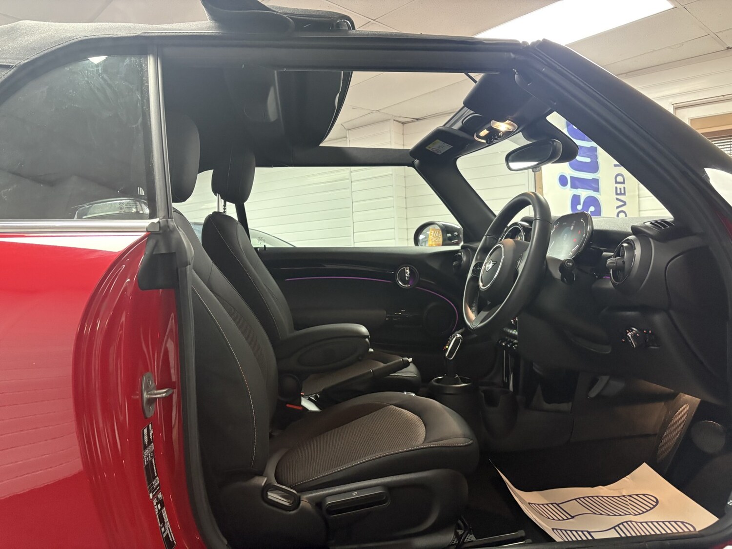 Used MINI Convertible 2023 for sale - 77548211: Photo 29