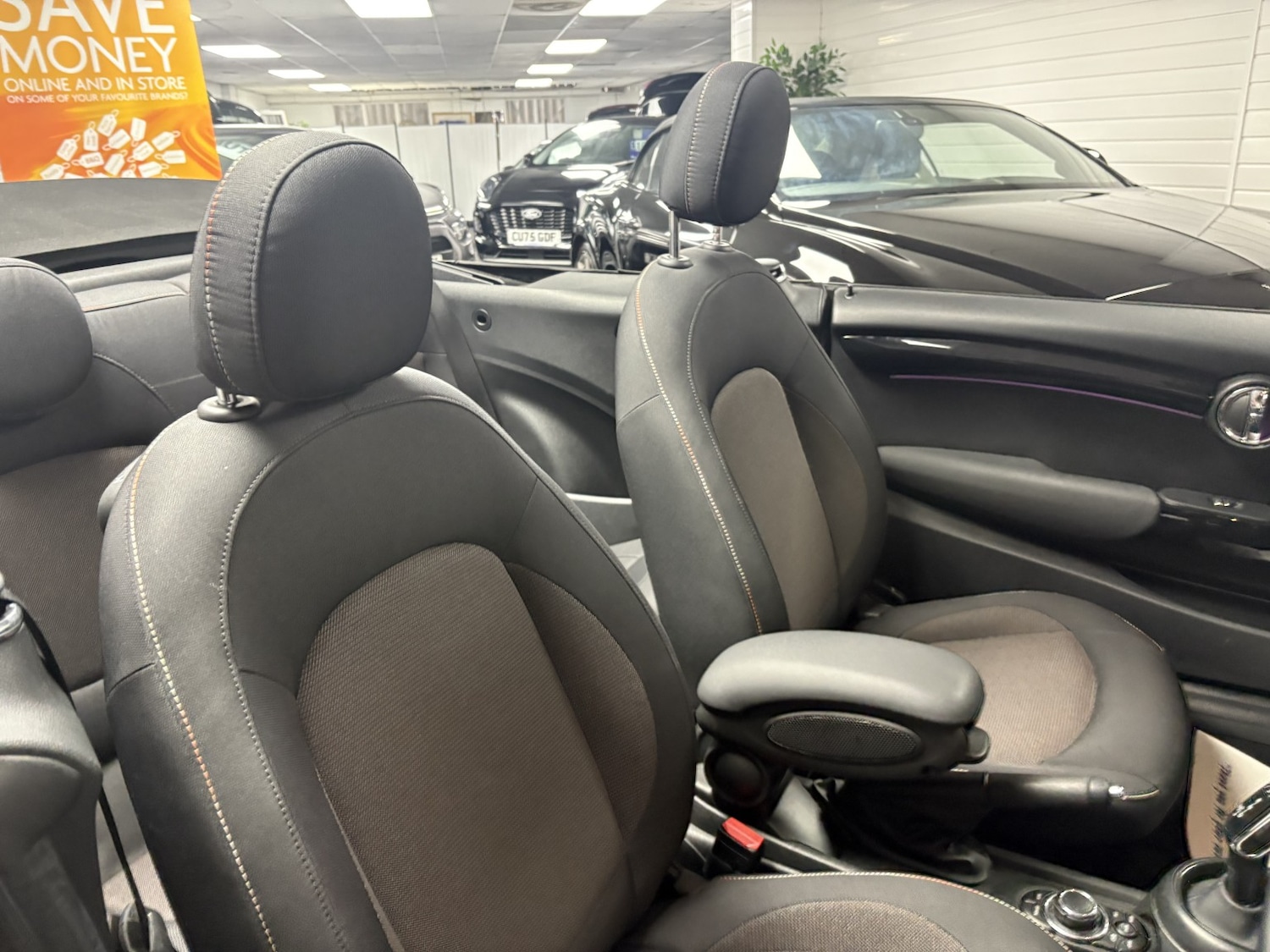 Used MINI Convertible 2023 for sale - 77548211: Photo 37