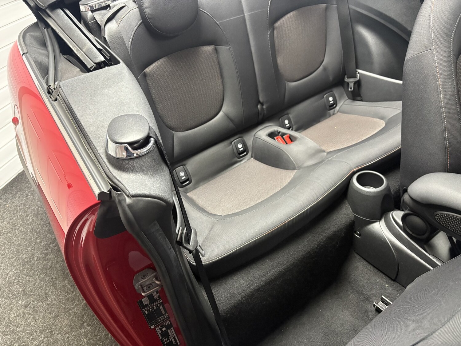 Used MINI Convertible 2023 for sale - 77548211: Photo 38