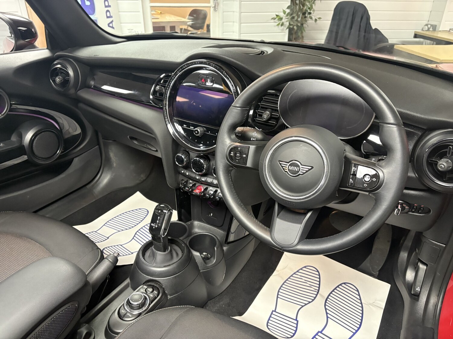 Used MINI Convertible 2023 for sale - 77548211: Photo 39