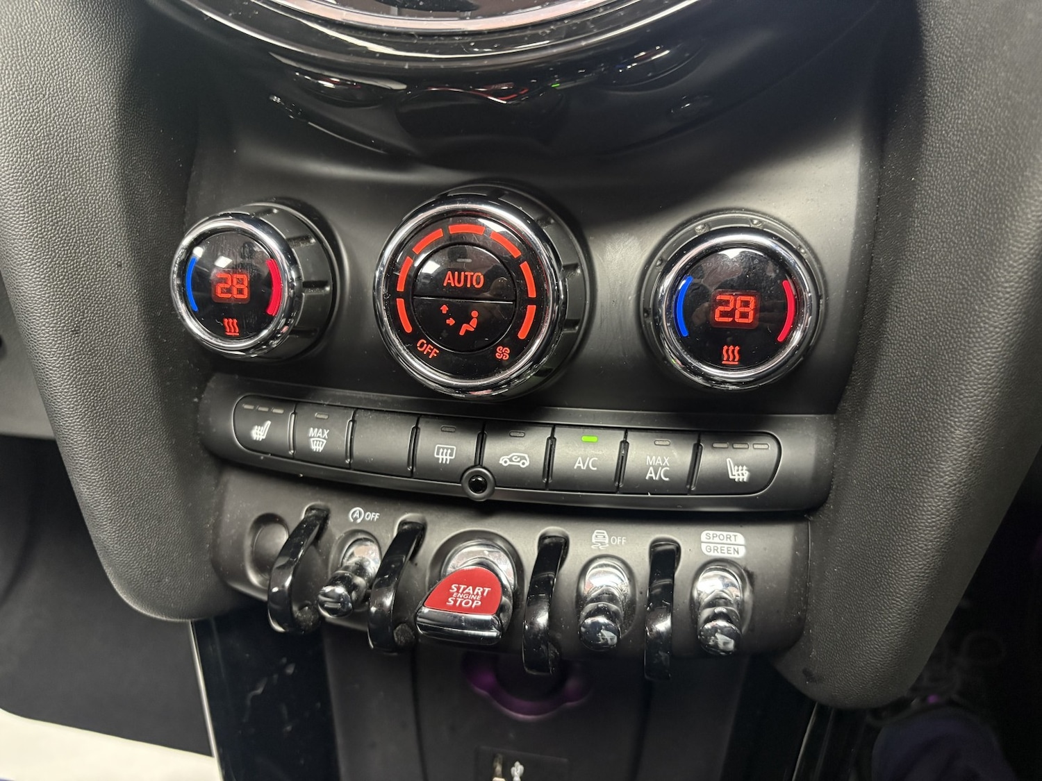 Used MINI Convertible 2023 for sale - 77548211: Photo 45