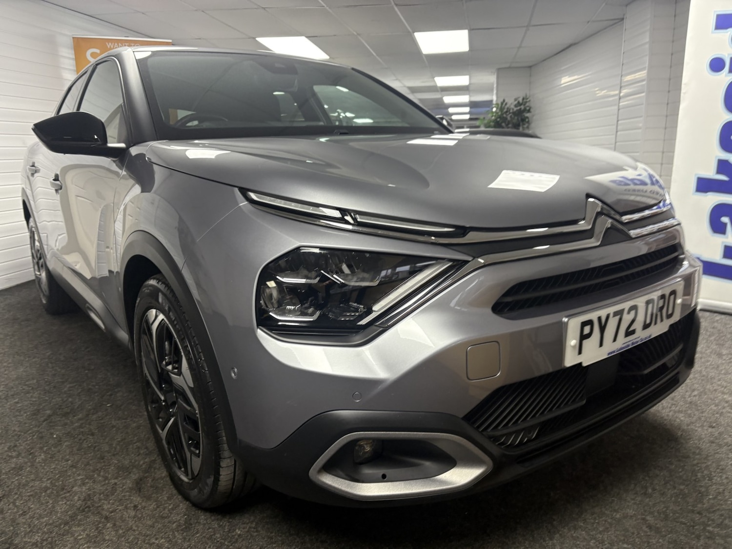 Used Citroen C4 2023 for sale - 76312418: Photo 2