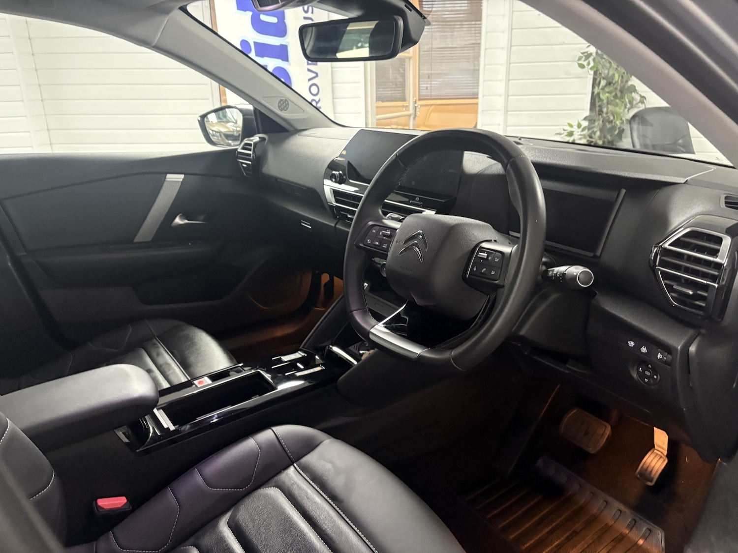 Used Citroen C4 2023 for sale - 76312418: Photo 24