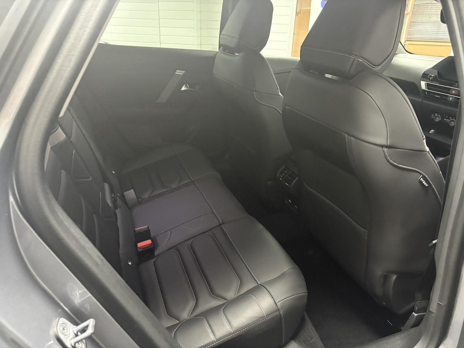 Used Citroen C4 2023 for sale - 76312418: Photo 27