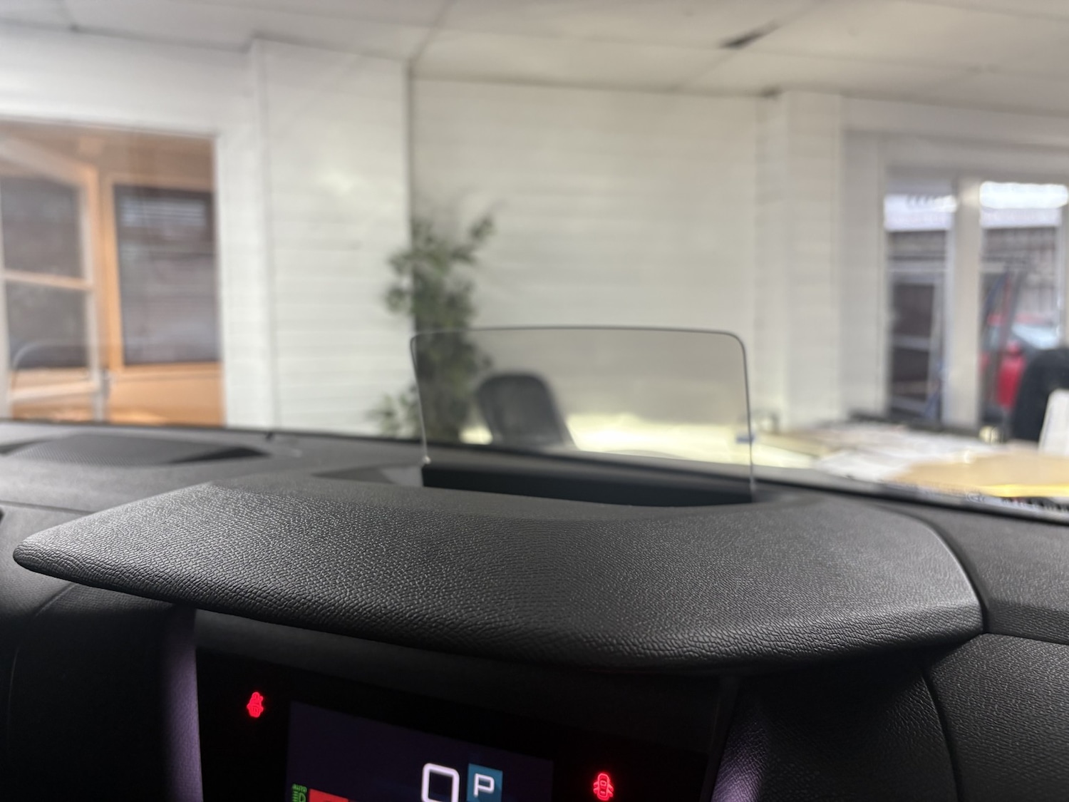 Used Citroen C4 2023 for sale - 76312418: Photo 41