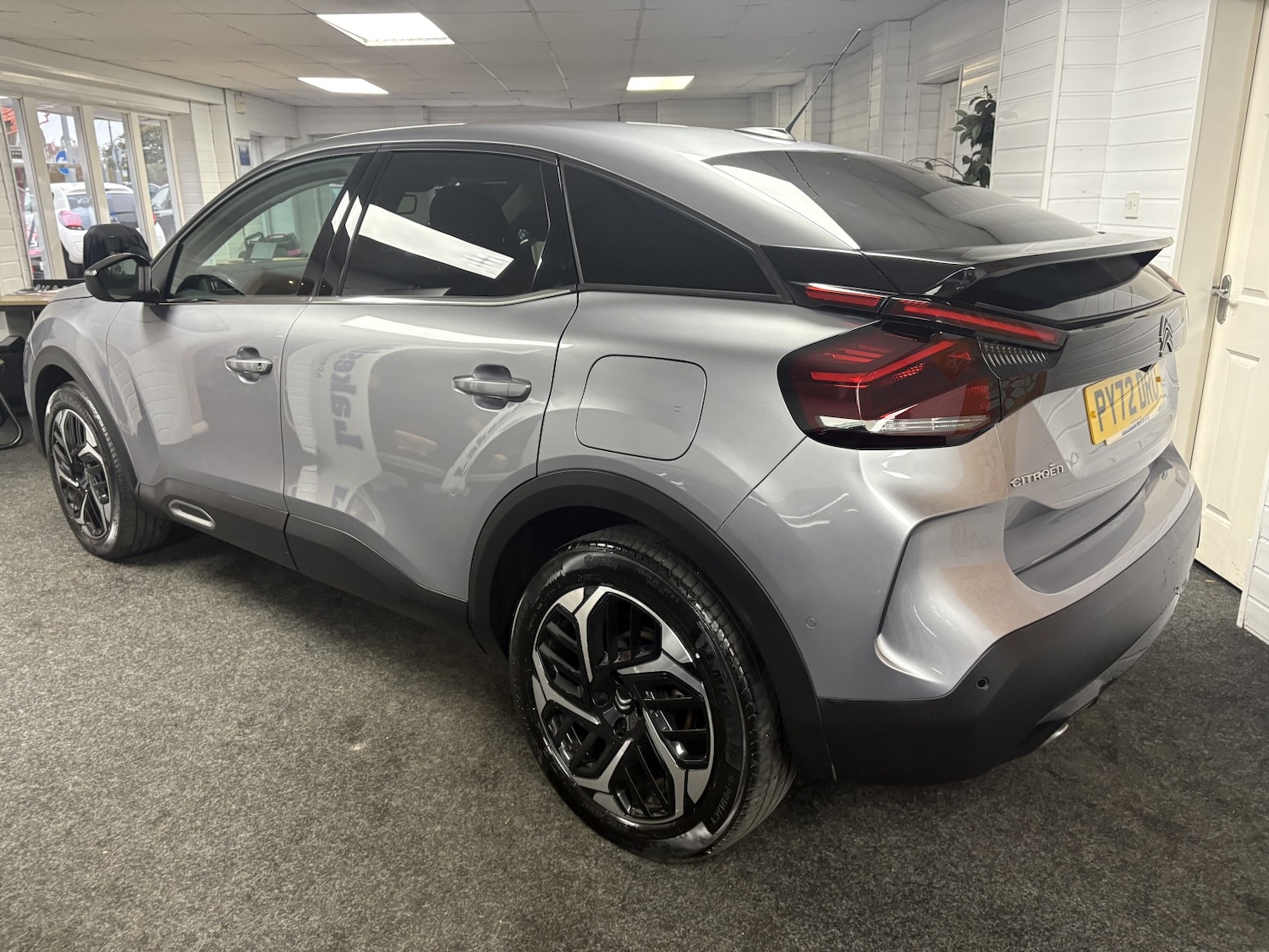 Used Citroen C4 2023 for sale - 76312418: Photo 5