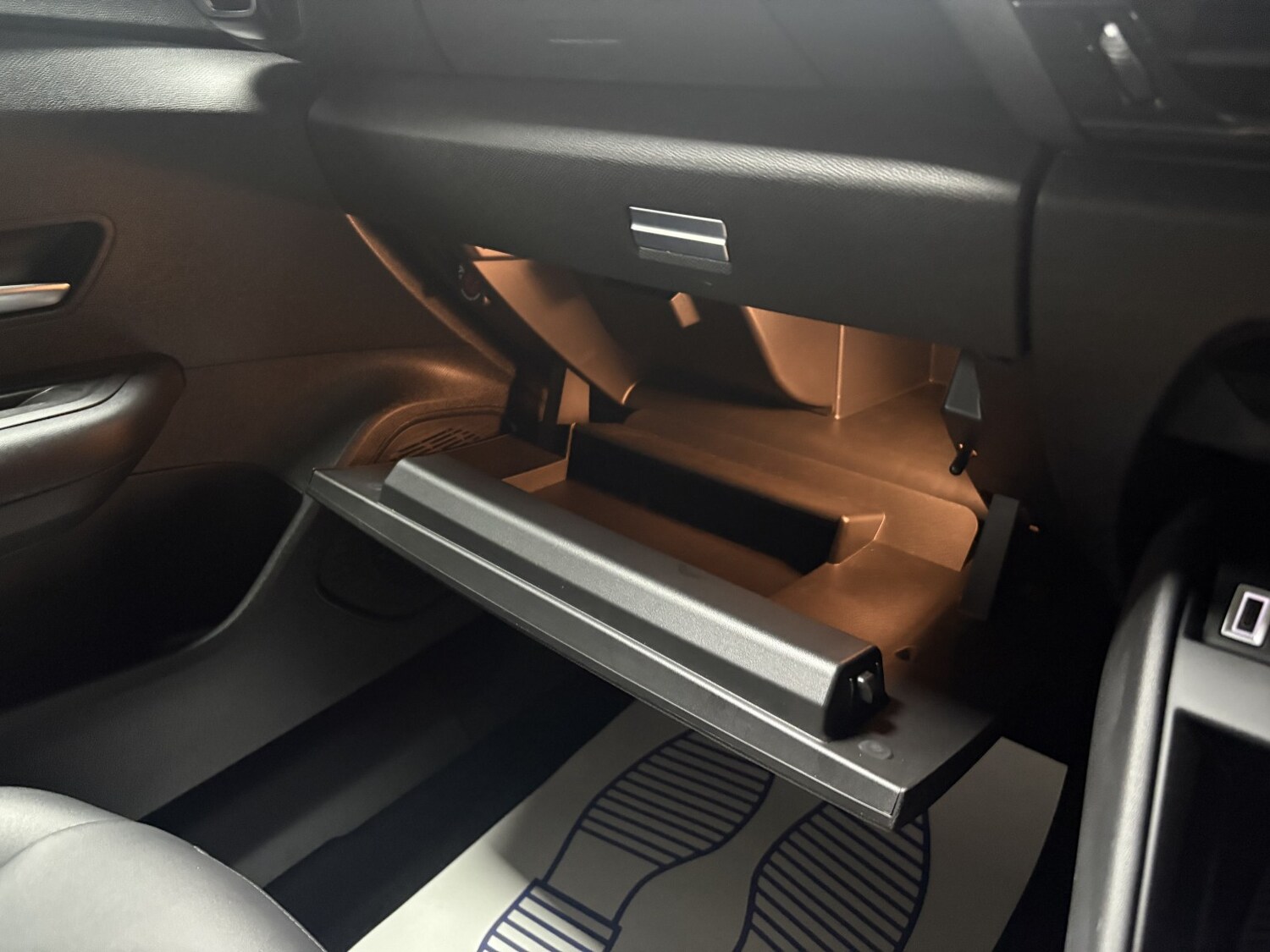 Used Citroen C4 2022 for sale - 77701067: Photo 11