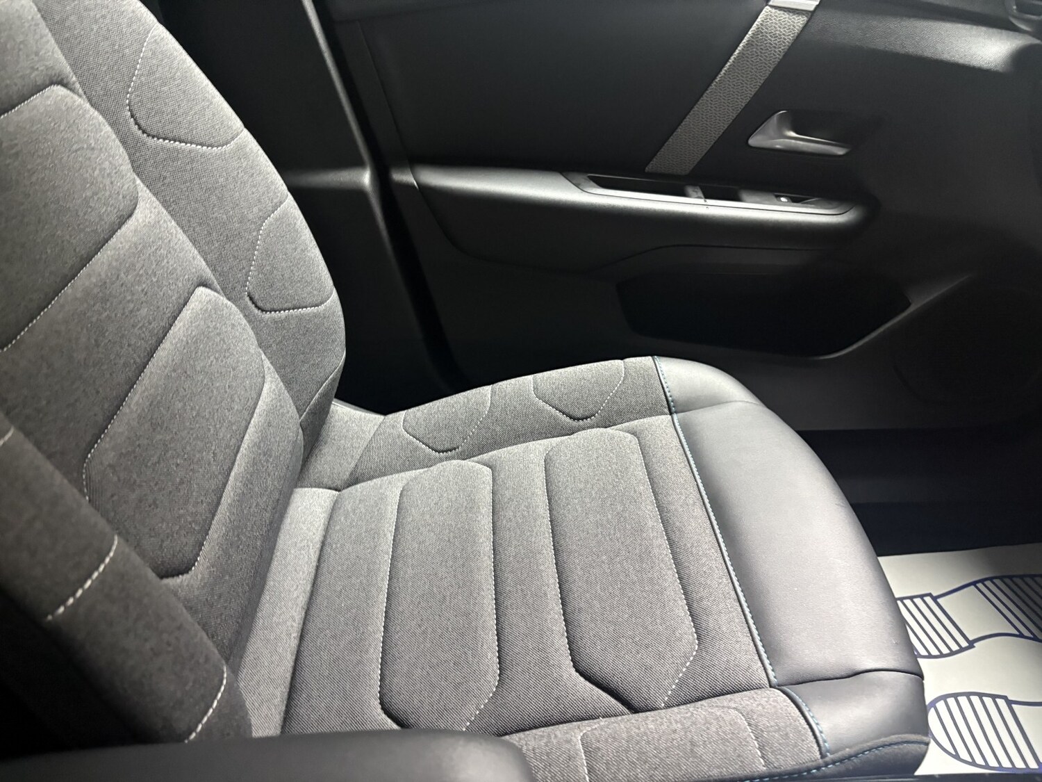 Used Citroen C4 2022 for sale - 77701067: Photo 13