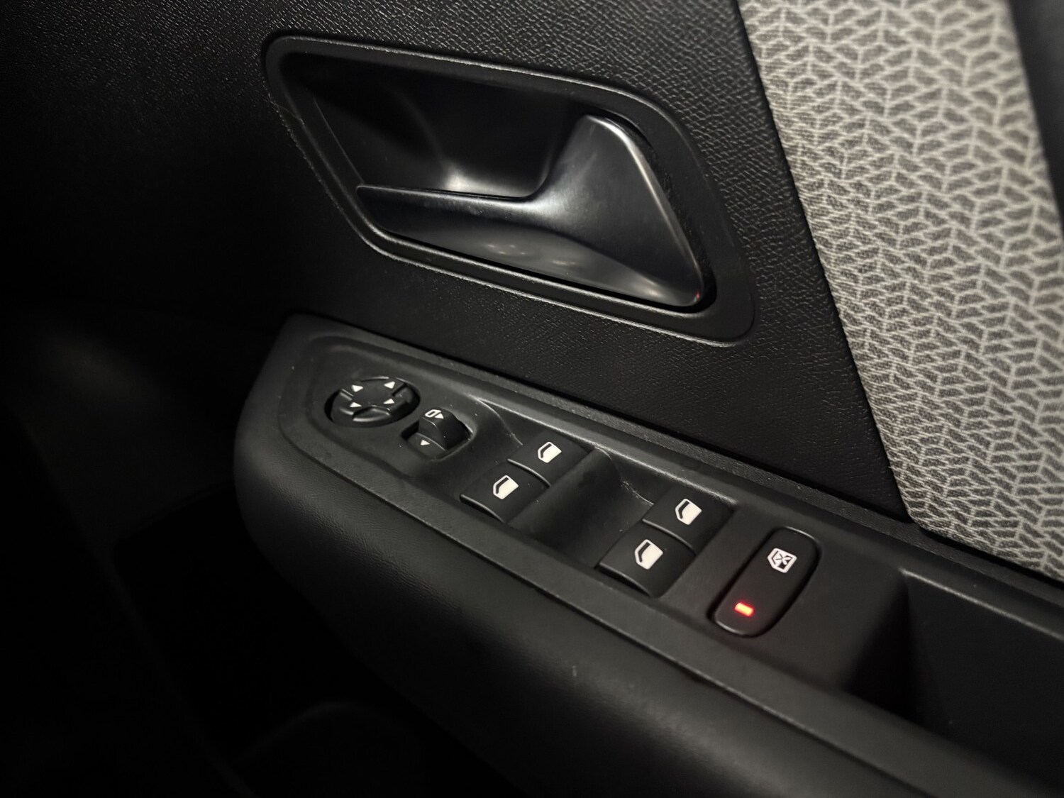 Used Citroen C4 2022 for sale - 77701067: Photo 18