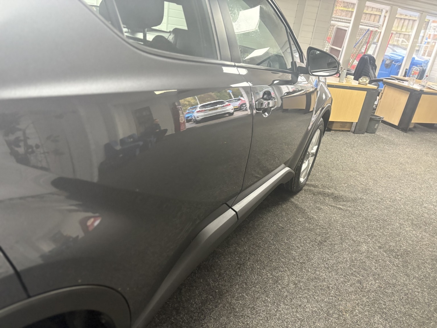 Used Toyota C-HR 2019 for sale - 76853517: Photo 16