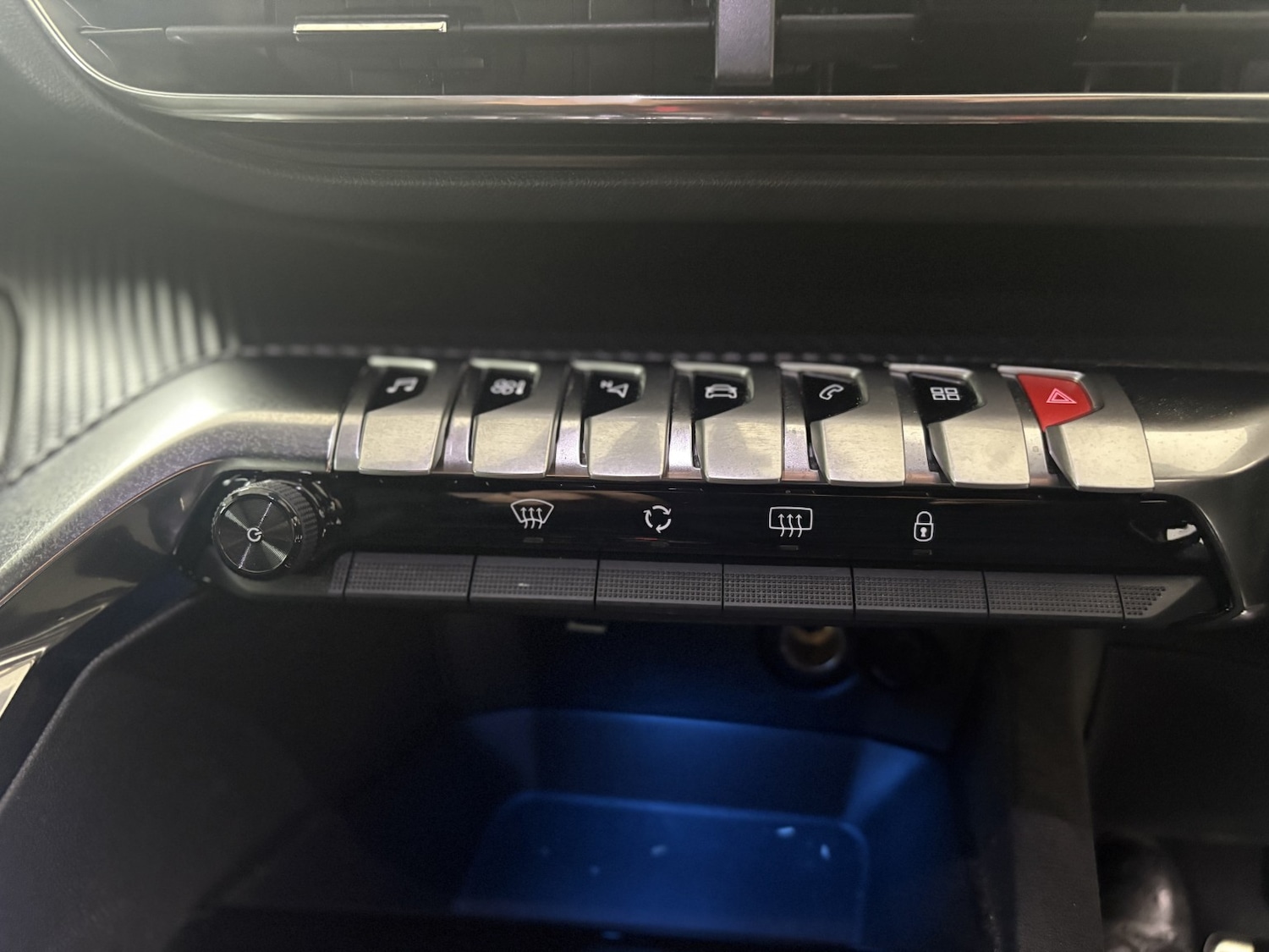 Used Peugeot 3008 2024 for sale - 77735659: Photo 37