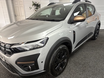 Used Dacia Sandero Stepway 2024 for sale - 78004520: Photo